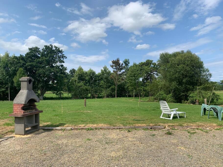 Les CresnaysGite De La Poupardiere, Maison De Campagne En Bordure De Riviere - 2 Nuits Minimum别墅 外观 照片