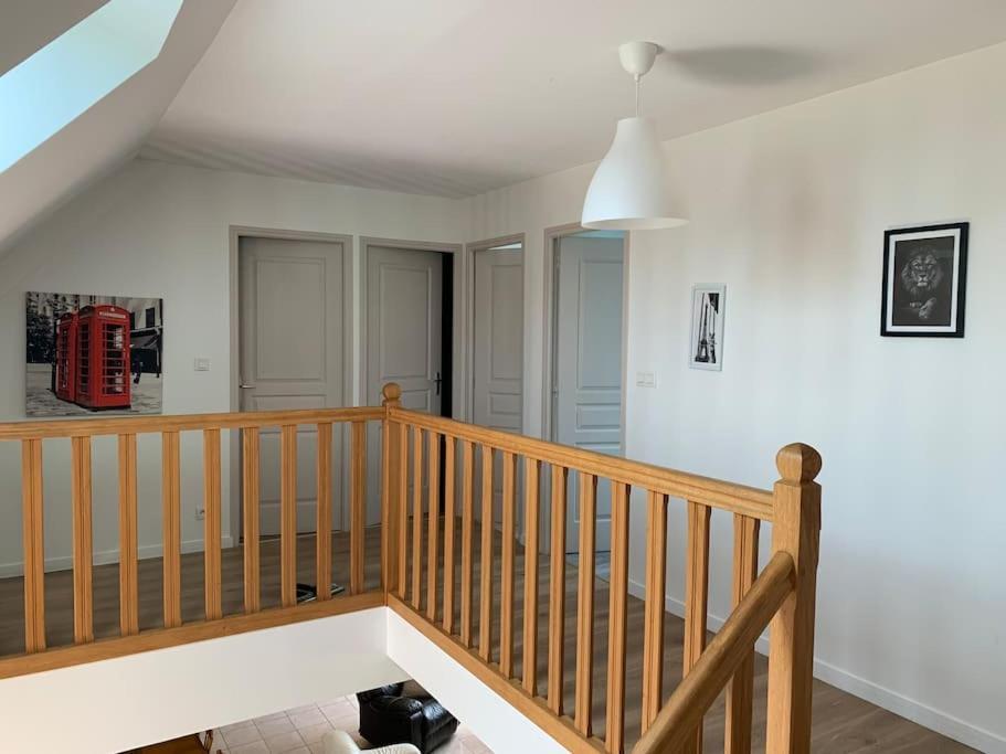 Les CresnaysGite De La Poupardiere, Maison De Campagne En Bordure De Riviere - 2 Nuits Minimum别墅 外观 照片